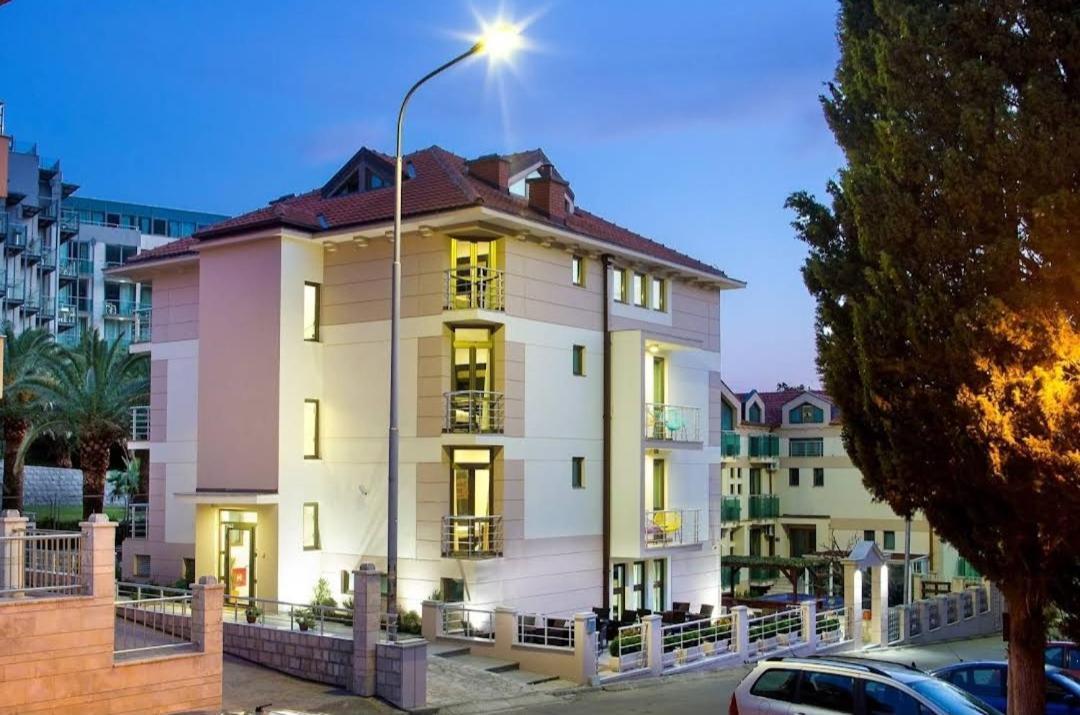 Swiss Holiday Budva Zewnętrze zdjęcie